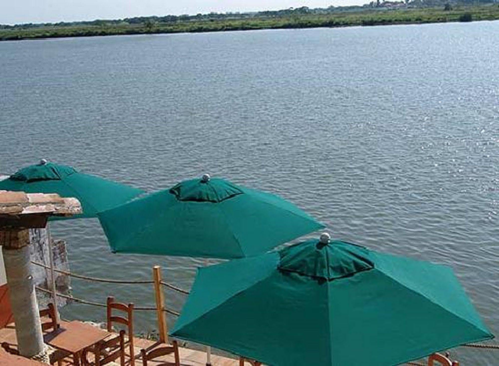 Casa Del Rio Hotel Tlacotalpan Buitenkant foto